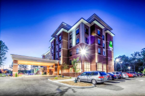 Holiday Inn Express & Suites Cleveland/Westlake, an IHG Hotel